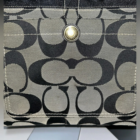 Coach Black & Gray Signature CC Tote Bag - Picture 5 of 12